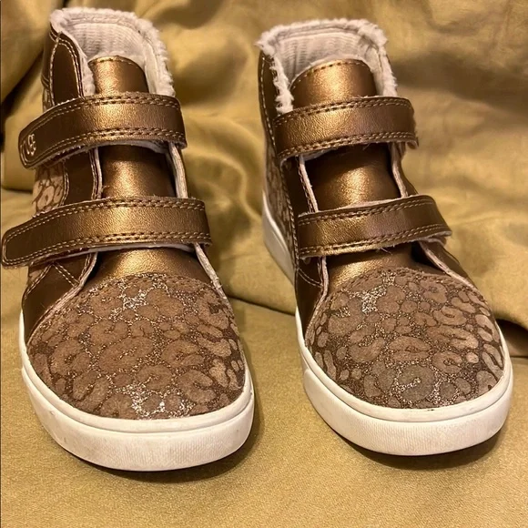 UGG Brown High-Top kids Sneakers with Velcro Straps size 12 - Picture 5 of 6